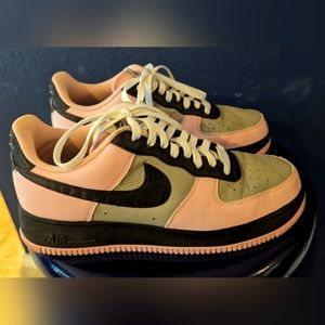 Women's Custom 10.5 Air Force 1's